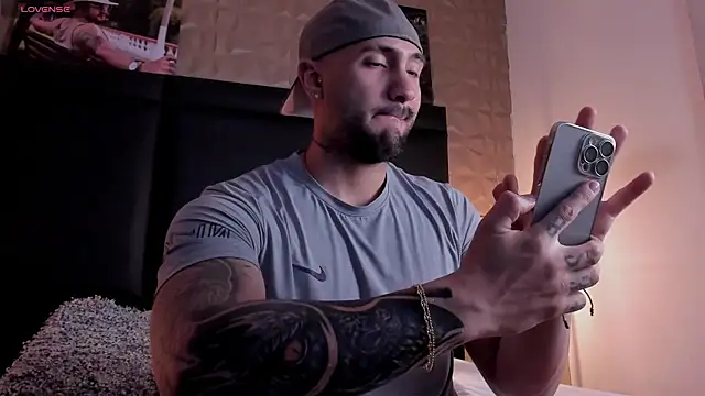 Snapshot of JeanColleman chatting on October 29, 2025, 4:11 am JeanColleman online show from October 29, 2025, 4:11 am