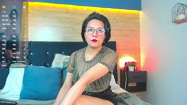 Snapshot of victoria_byte chatting on September 13, 2025, 7:03 pm victoria byte online show from September 13, 2025, 7:03 pm