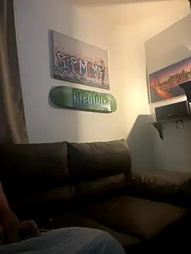 Snapshot of DirkD916 chatting on October 30, 2025, 6:34 am DirkD916 online show from October 30, 2025, 6:34 am