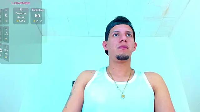 kevin  fox  online show from September 29, 2025, 7:08 pm