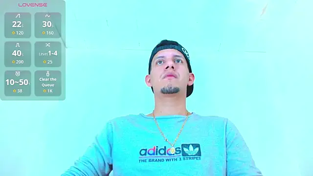 kevin  fox  online show from October 10, 2025, 7:15 pm