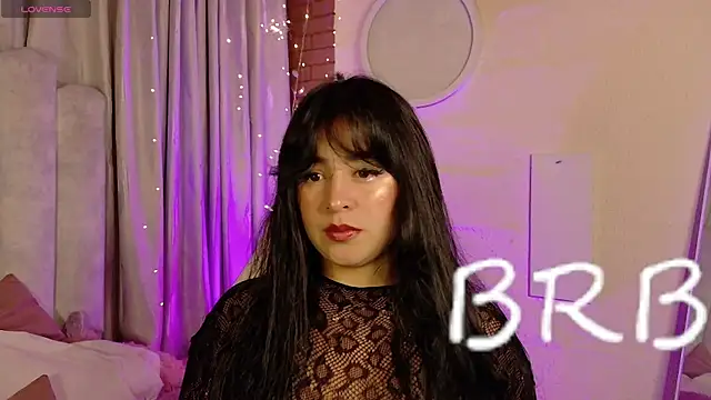 Snapshot of sunshine_maddy chatting on September 12, 2025, 2:01 am sunshine maddy online show from September 12, 2025, 2:01 am