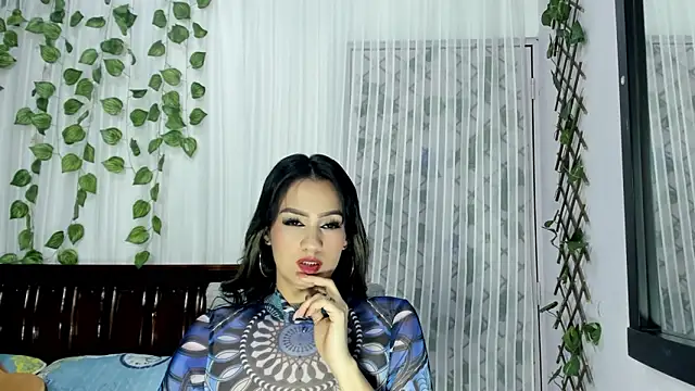 lina paola9 online show from January 8, 2025, 10:48 pm