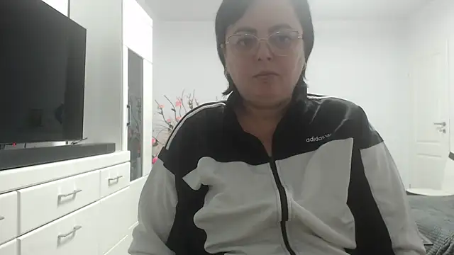 Amandamuller1982 online show from January 23, 2025, 11:47 pm