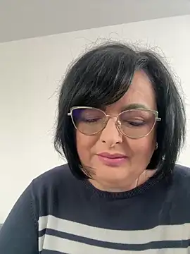 Amandamuller1982 online show from January 27, 2025, 9:55 am