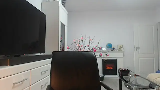 Amandamuller1982 online show from June 2, 2026, 10:37 am