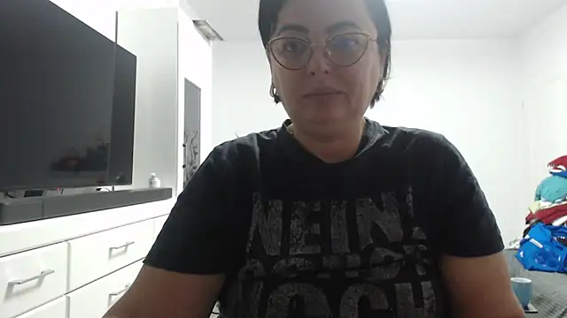 Snapshot of Amandamuller1982 chatting on September 26, 2025, 9:43 pm Amandamuller1982 online show from September 26, 2025, 9:43 pm