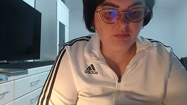 Amandamuller1982 online show from March 25, 2026, 11:03 pm