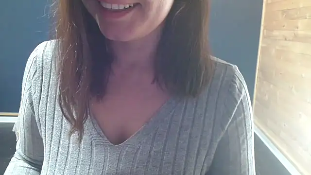 Snapshot of NovaBabe21 chatting on October 1, 2025, 10:35 pm NovaBabe21 online show from October 1, 2025, 10:35 pm