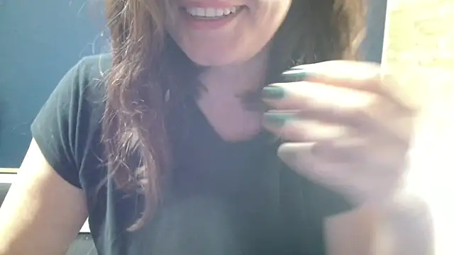 Snapshot of NovaBabe21 chatting on September 27, 2025, 5:02 am NovaBabe21 online show from September 27, 2025, 5:02 am