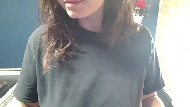 Snapshot of NovaBabe21 chatting on October 26, 2025, 6:47 am NovaBabe21 online show from October 26, 2025, 6:47 am