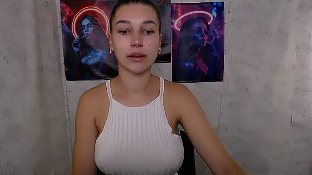 Snapshot of KarolinaRosse_ chatting on September 20, 2025, 5:01 am KarolinaRosse online show from September 20, 2025, 5:01 am