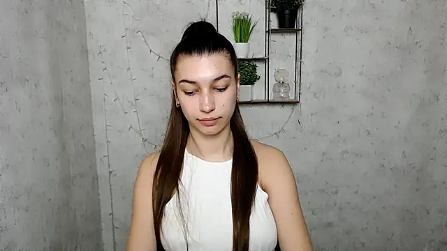 Snapshot of KarolinaRosse_ chatting on March 21, 2025, 7:11 am KarolinaRosse online show from March 21, 2025, 7:11 am