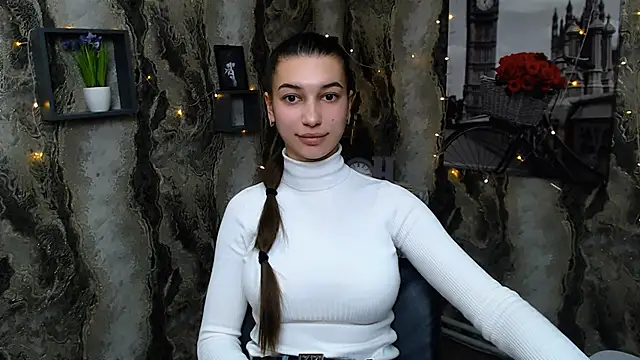 Snapshot of KarolinaRosse_ chatting on February 21, 2025, 9:56 am KarolinaRosse online show from February 21, 2025, 9:56 am