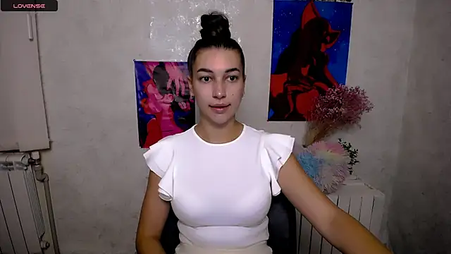 Snapshot of KarolinaRosse_ chatting on September 12, 2025, 5:29 am KarolinaRosse online show from September 12, 2025, 5:29 am