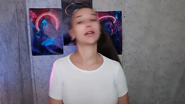 Snapshot of KarolinaRosse_ chatting on October 15, 2025, 5:50 am KarolinaRosse online show from October 15, 2025, 5:50 am