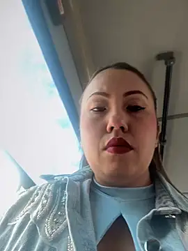 Snapshot of VIOLETA-25_ chatting on October 28, 2025, 3:00 pm VIOLETA-25  online show from October 28, 2025, 3:00 pm