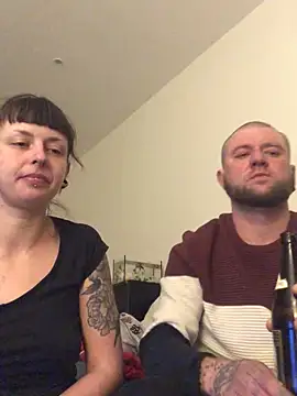 Snapshot of zra_andre chatting on February 19, 2025, 8:10 pm zra andre online show from February 19, 2025, 8:10 pm