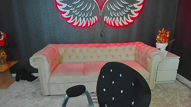 Snapshot of anemarieejolie chatting on September 21, 2025, 5:07 pm anemarieejolie online show from September 21, 2025, 5:07 pm