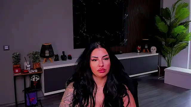 anemarieejolie online show from May 9, 2026, 3:59 pm
