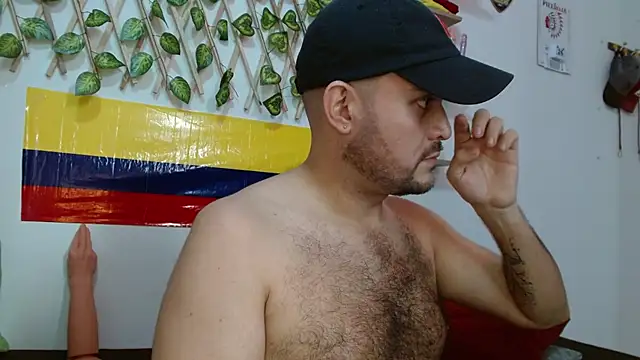 fetish padrino online show from February 26, 2025, 10:04 pm