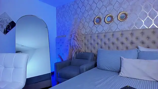 Snapshot of HannaBruun chatting on October 8, 2025, 10:10 pm HannaBruun online show from October 8, 2025, 10:10 pm