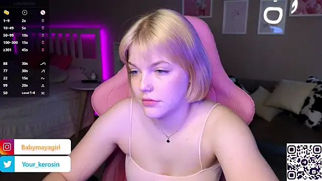 Snapshot of Maya_Rave chatting on March 21, 2025, 7:11 am Maya Rave online show from March 21, 2025, 7:11 am