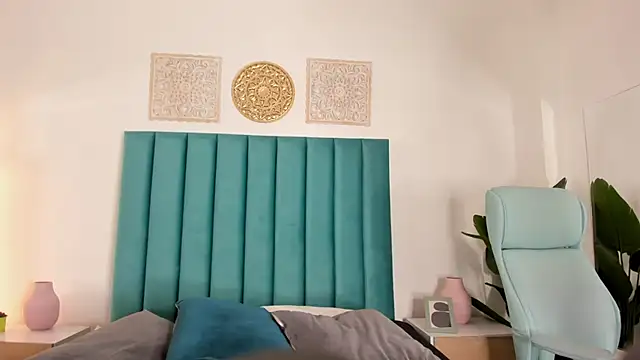 Snapshot of ChloeTayylor_ chatting on March 15, 2025, 8:54 pm ChloeTayylor  online show from March 15, 2025, 8:54 pm