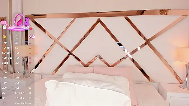 Snapshot of ChloeTayylor_ chatting on September 30, 2025, 7:42 pm ChloeTayylor  online show from September 30, 2025, 7:42 pm