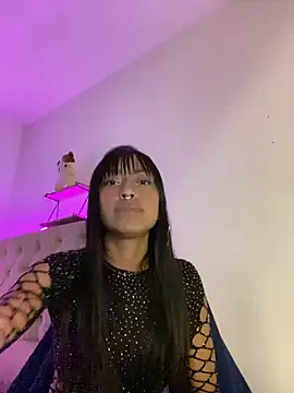 bonnie 18x online show from February 27, 2025, 5:40 am