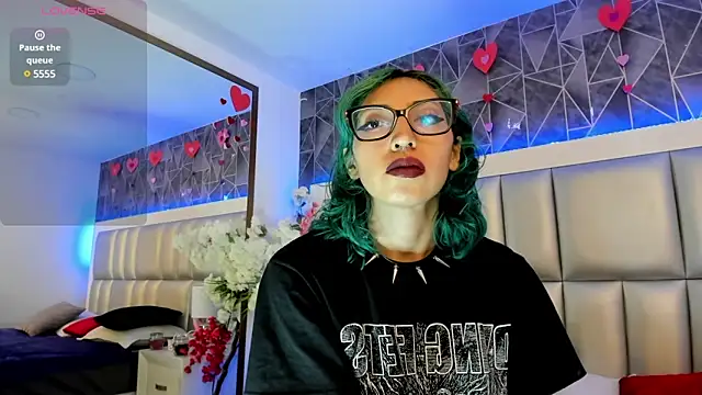 Im gaia online show from February 23, 2025, 12:27 pm