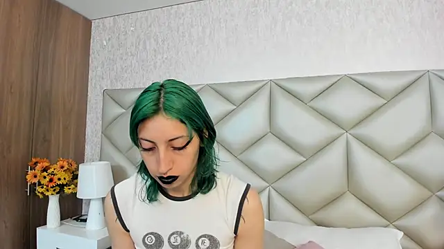 Im gaia online show from September 9, 2025, 12:25 pm