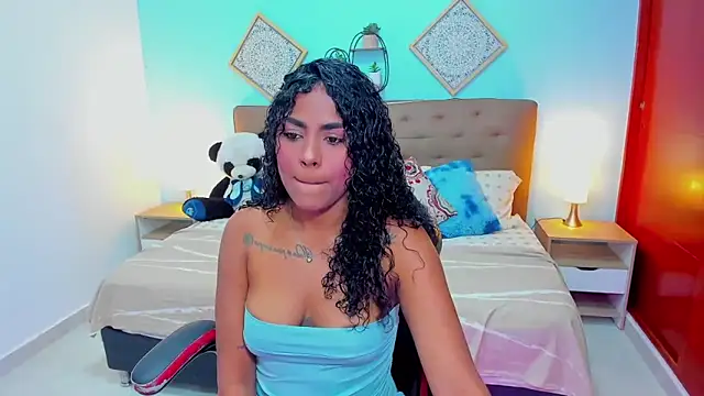 Edelaine rogers online show from April 14, 2026, 1:21 am