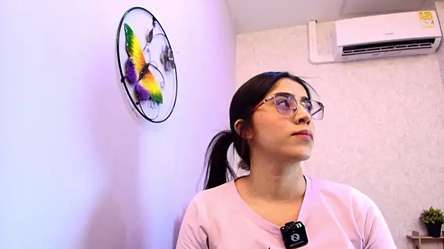 Amy wats0n online show from February 18, 2026, 7:10 pm