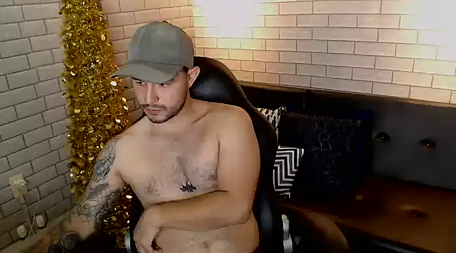 Snapshot of adel_hard_ chatting on December 9, 2024, 7:07 pm adel hard online show from December 9, 2024, 7:07 pm