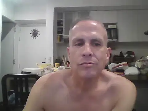 Diegoperrote682661 online show from November 15, 2025, 4:16 am