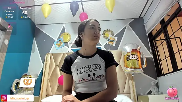 Mia scarlet69 online show from September 30, 2025, 12:00 pm