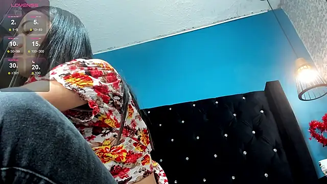 Mia scarlet69 online show from March 3, 2025, 6:56 pm