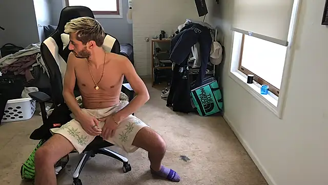 Snapshot of Dylansd chatting on March 7, 2025, 3:49 pm Dylansd online show from March 7, 2025, 3:49 pm