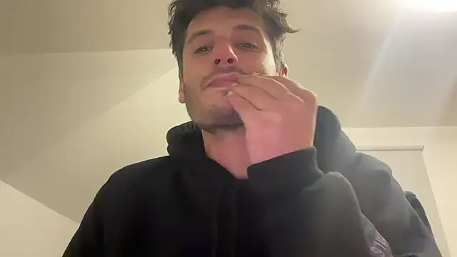 Snapshot of Dylansd chatting on October 31, 2025, 2:41 am Dylansd online show from October 31, 2025, 2:41 am