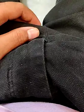 themostnaughtiestguyy online show from November 3, 2025, 3:15 pm