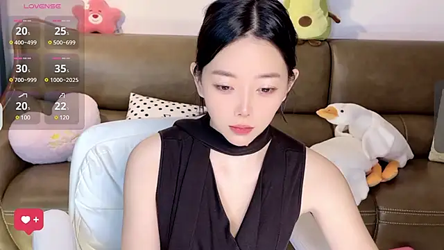 Snapshot of Yilin1999 chatting on March 10, 2025, 3:20 pm Yilin1999 online show from March 10, 2025, 3:20 pm