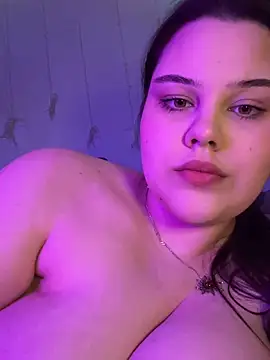 31MoonLight13 online show from February 11, 2025, 9:46 pm