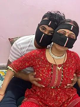 Snapshot of mickey_love chatting on March 2, 2025, 11:30 am mickey love online show from March 2, 2025, 11:30 am