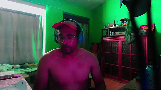        the online show from March 25, 2026, 11:03 pm