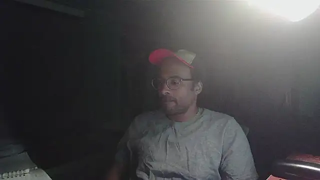 Snapshot of _______the chatting on February 12, 2026, 2:55 am the online show from February 12, 2026, 2:55 am