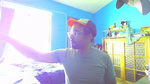        the online show from March 3, 2026, 9:22 pm