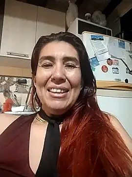Snapshot of Perla_Franco chatting on September 30, 2025, 8:59 pm Perla Franco online show from September 30, 2025, 8:59 pm