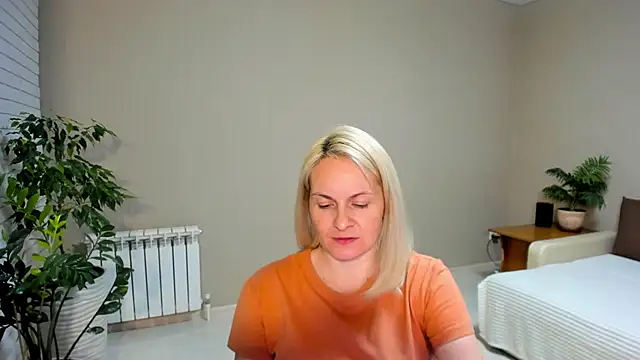 Alicee Gracee online show from January 23, 2025, 10:11 pm