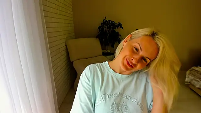 Alicee Gracee online show from September 22, 2025, 9:26 am